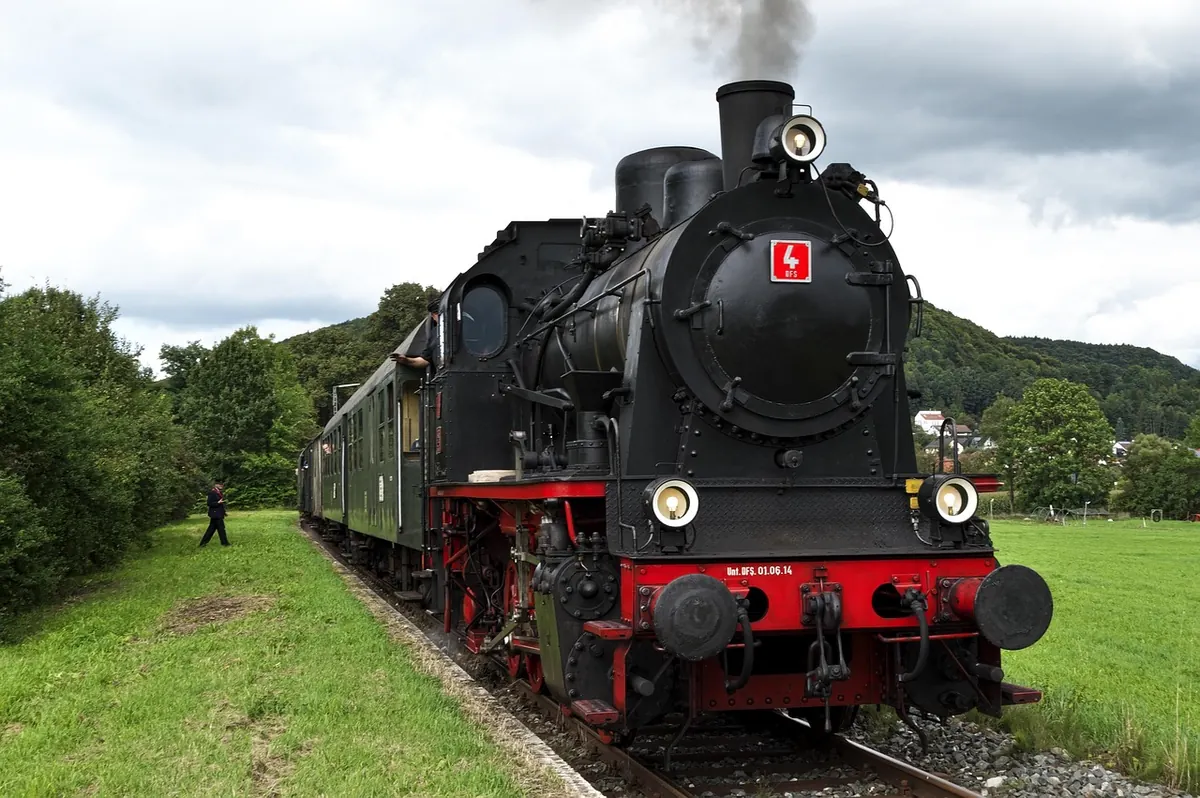A Beginner's Guide to Cumbria's Heritage Railways: Ravenglass, Lakeside and Beyond